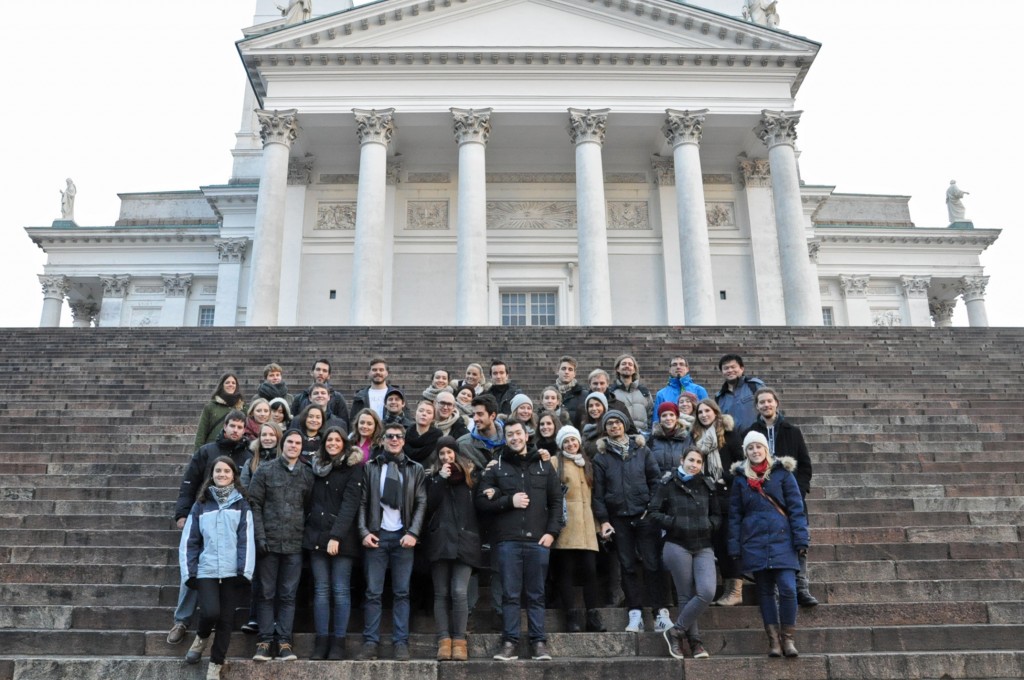 Group picture in front of Tuomiokirkko