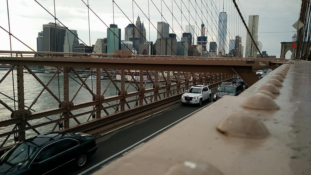 Brooklyn Bridge without yellow cab