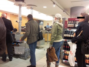 Line at Systembolaget
